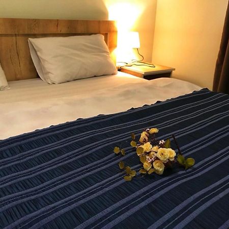 Vake Apartment Tbilisi Ngoại thất bức ảnh