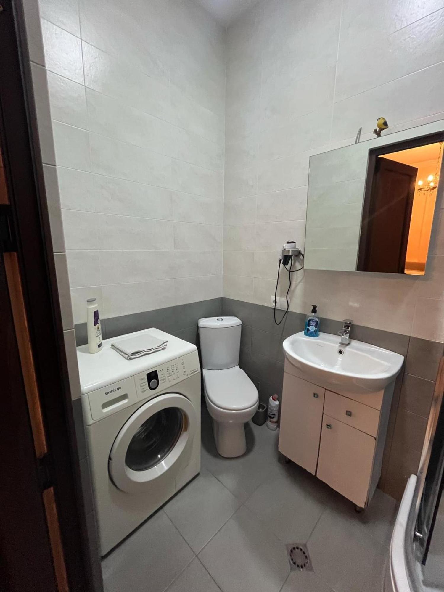 Vake Apartment Tbilisi Ngoại thất bức ảnh